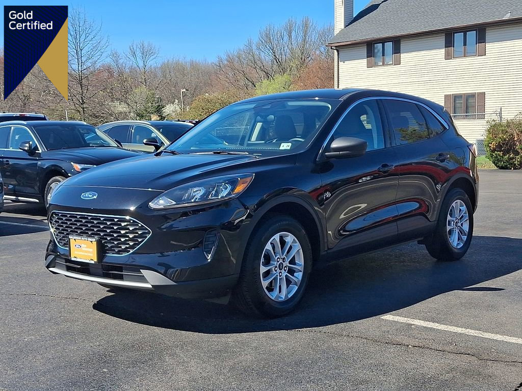 Certified 2022 Ford Escape SE w/ Cold Weather Package AWD/4WD image 1