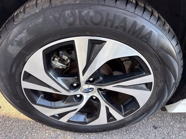 Used 2025 Subaru Legacy Premium AWD/4WD image 12