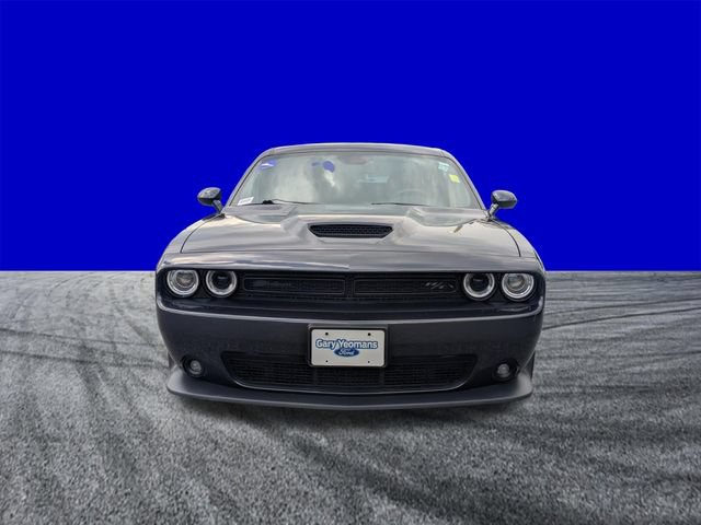 Used 2019 Dodge Challenger R/T w/ Blacktop Package RWD image 9
