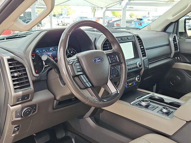 Certified 2021 Ford Expedition XLT image 10