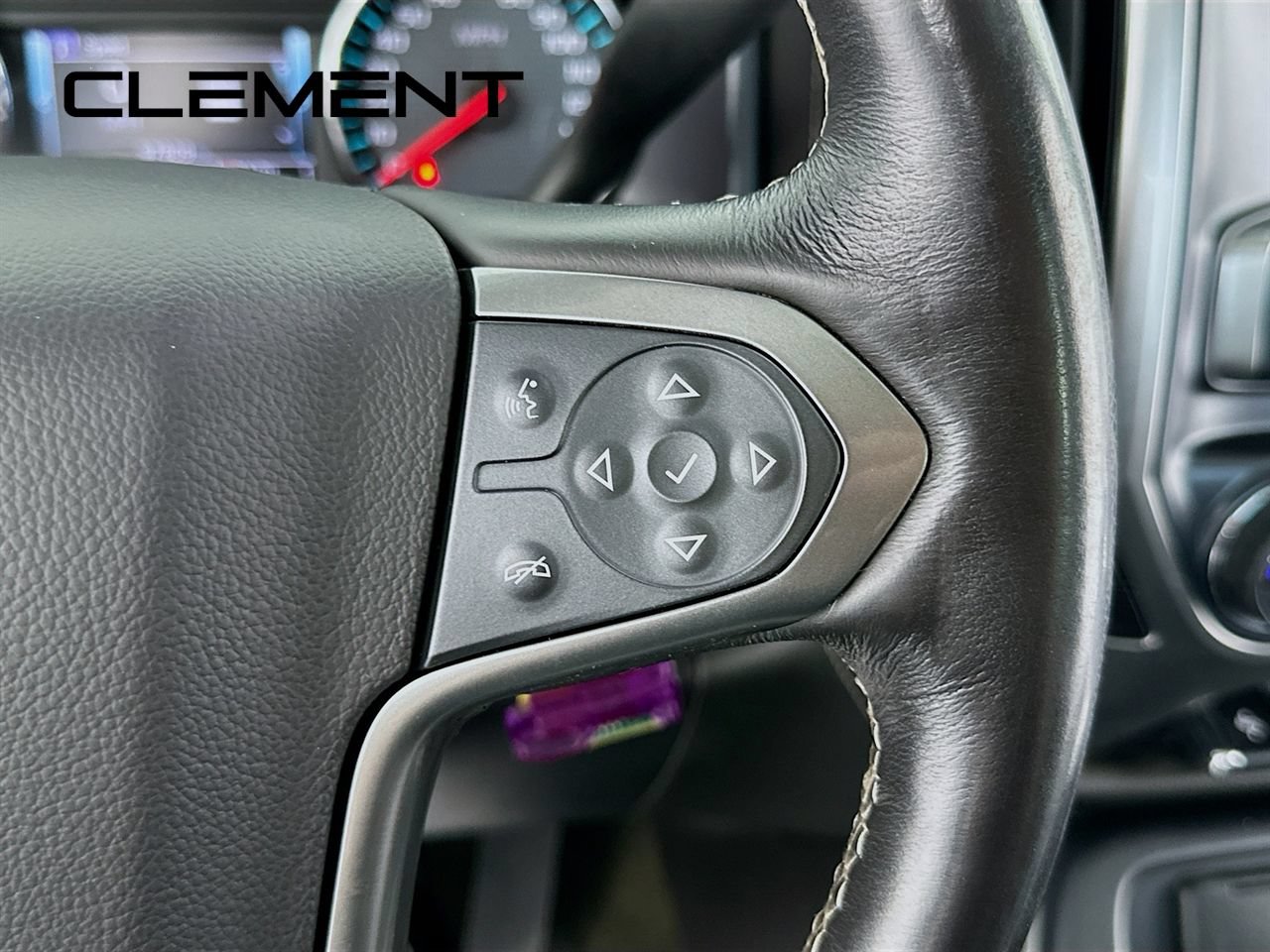 Used 2018 Chevrolet Silverado 2500 LTZ w/ Duramax Plus Package AWD/4WD image 17