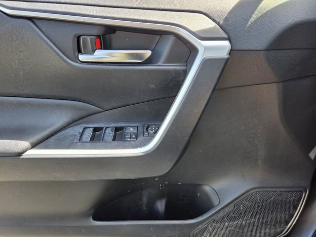 Used 2023 Toyota RAV4 XLE Premium AWD/4WD image 25