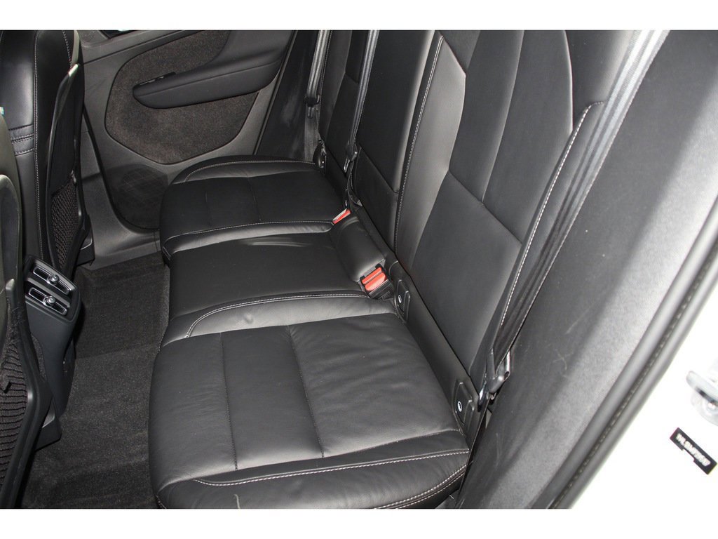 Used 2023 Volvo XC40 B5 Plus w/ Driver Assist Package image 21