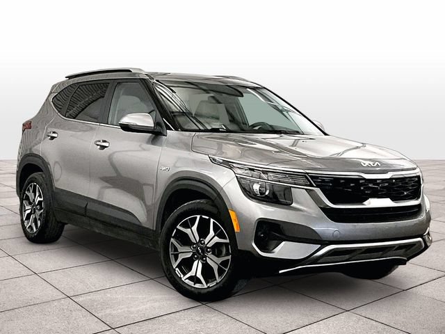 Used 2023 Kia Seltos EX AWD/4WD image 2
