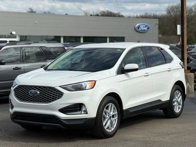 Certified 2023 Ford Edge SEL w/ Convenience Package AWD/4WD image 34