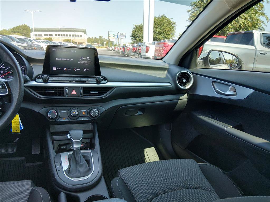 Used 2024 Kia Forte LXS FWD image 12
