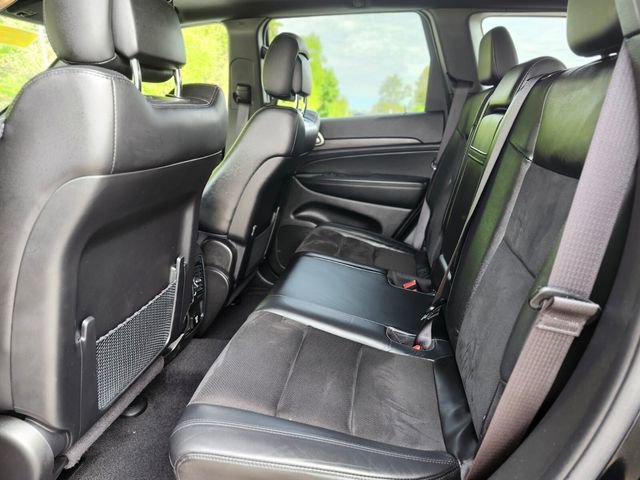 Used 2021 Jeep Grand Cherokee Laredo X AWD/4WD image 16