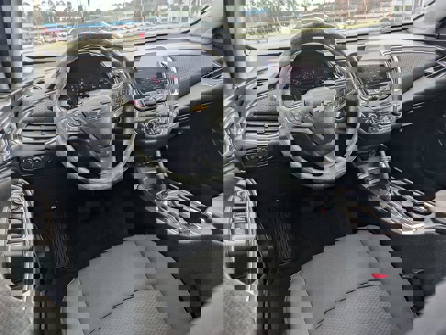 Used 2019 Chevrolet Malibu LT w/ Driver Confidence Package II image 29