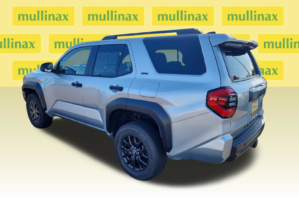 Used 2026 Toyota 4Runner SR5 AWD/4WD image 6