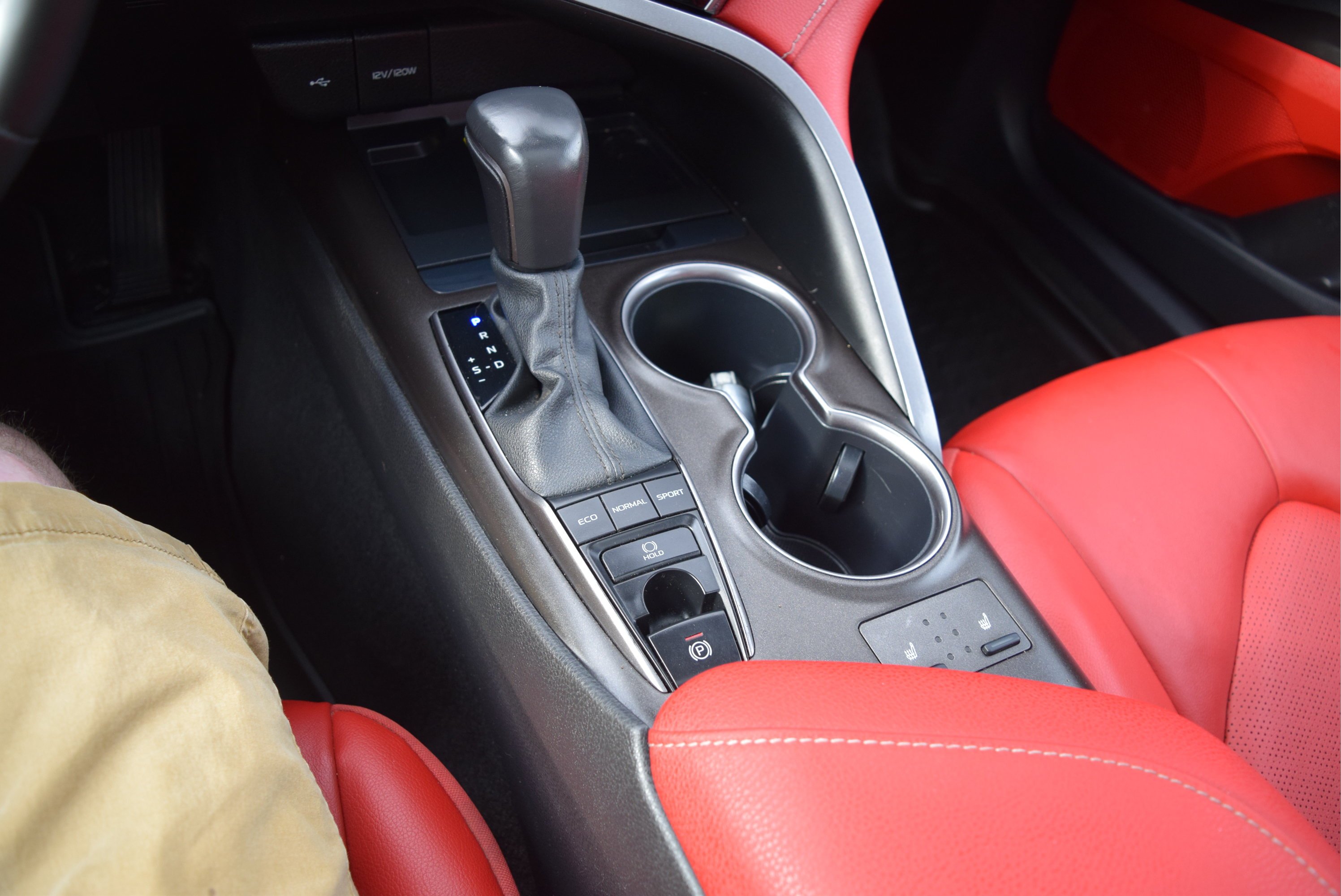 Used 2024 Toyota Camry XSE w/ Cold Weather Package AWD/4WD image 17