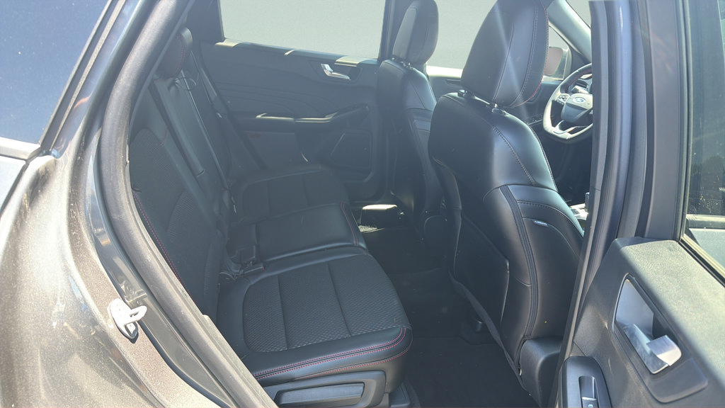 Certified 2024 Ford Escape ST-Line w/ Tech Pack #1 AWD/4WD image 42