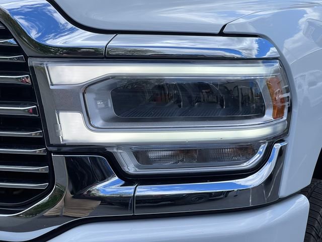 Used 2024 RAM 2500 Laramie AWD/4WD image 35