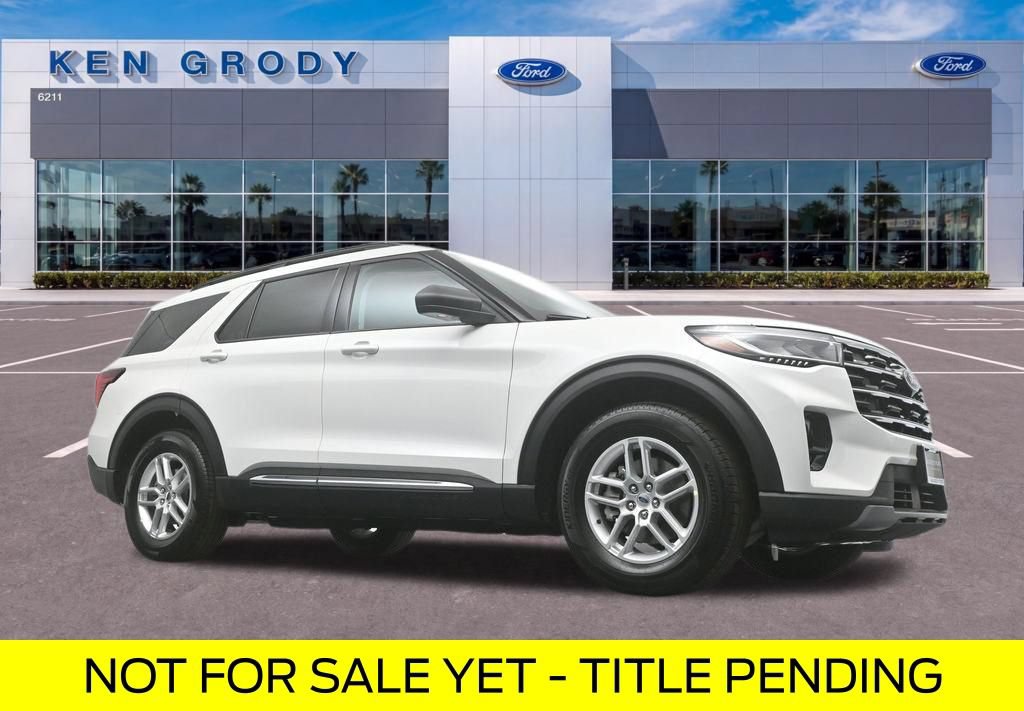 Certified 2025 Ford Explorer Active RWD image 1