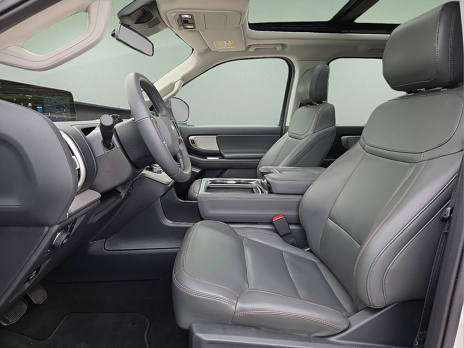Certified 2025 Ford Expedition Max Active AWD/4WD image 15