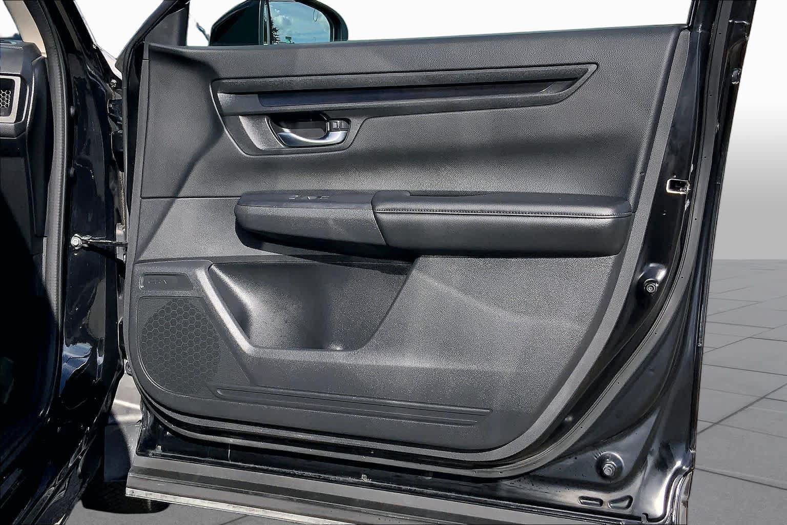 Used 2025 Honda CR-V EX image 23
