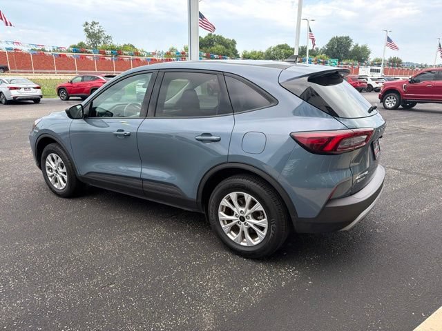 Certified 2025 Ford Escape Active AWD/4WD image 5