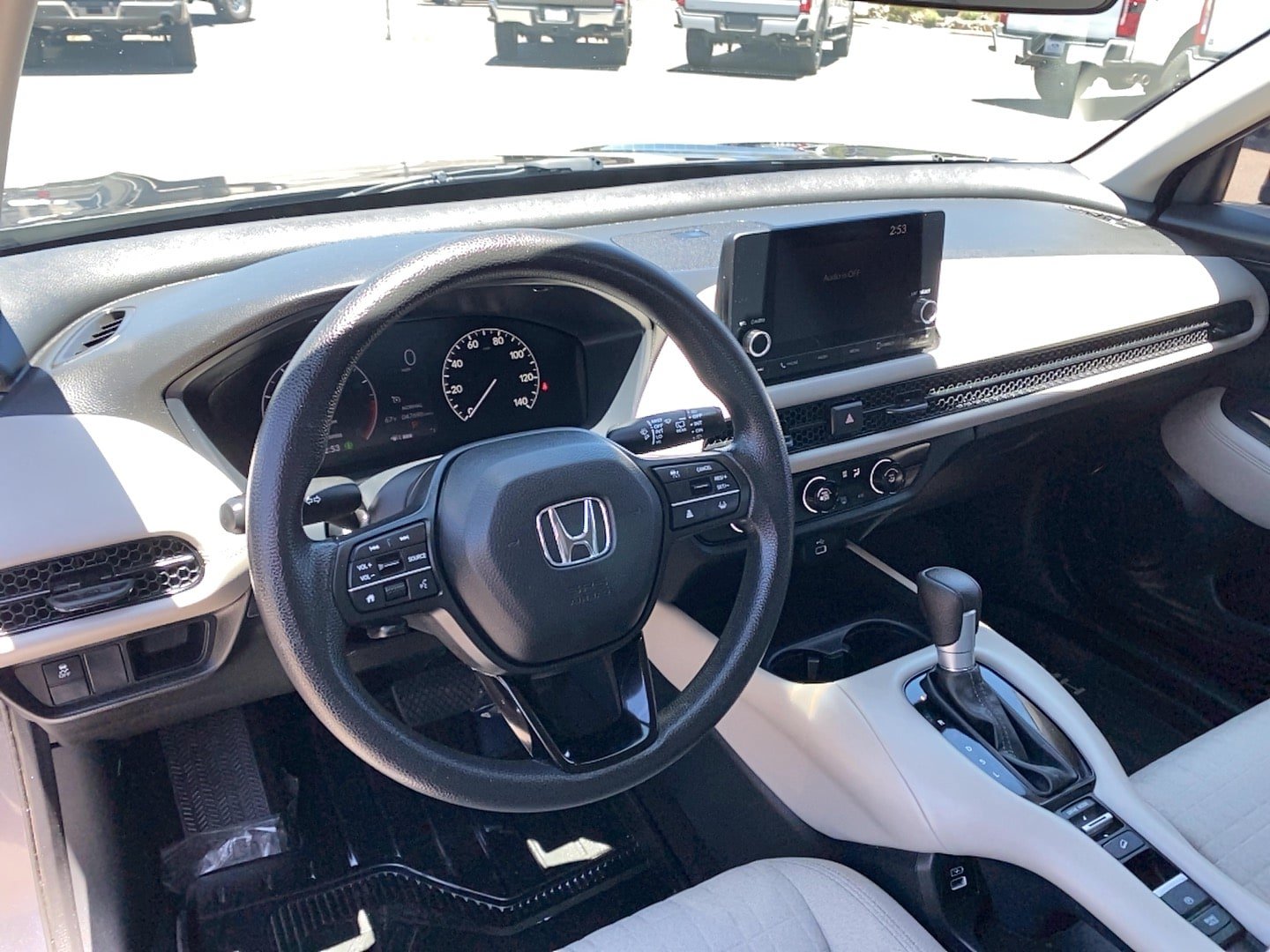 Used 2023 Honda HR-V LX image 14