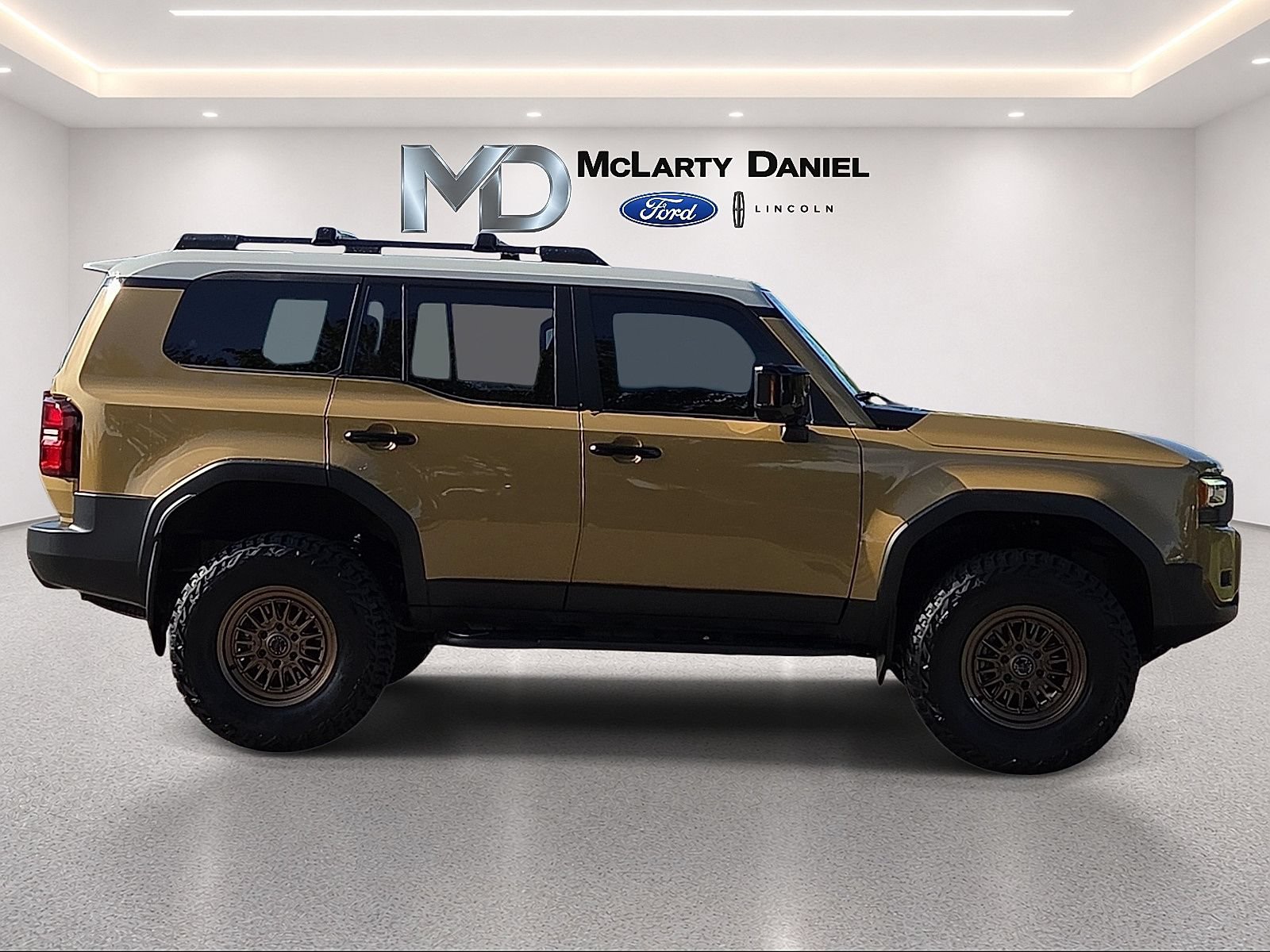 Used 2024 Toyota Land Cruiser w/ Premium Package AWD/4WD image 6
