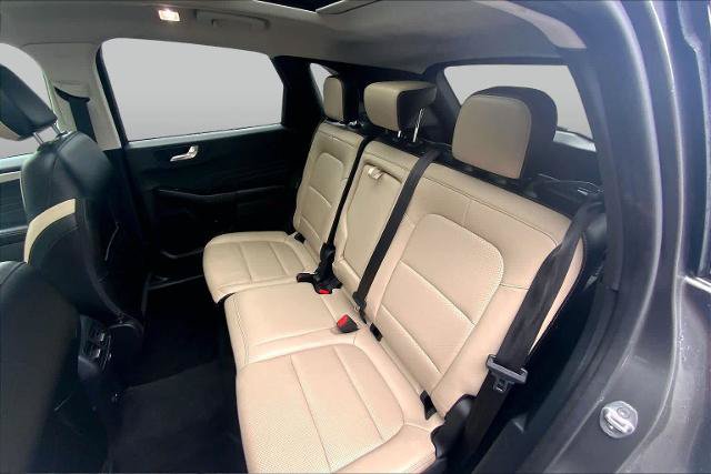 Certified 2022 Ford Escape SEL AWD/4WD image 21