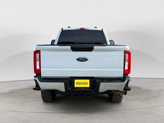 Certified 2025 Ford F350 XLT w/ FX4 Off-Road Package AWD/4WD image 6