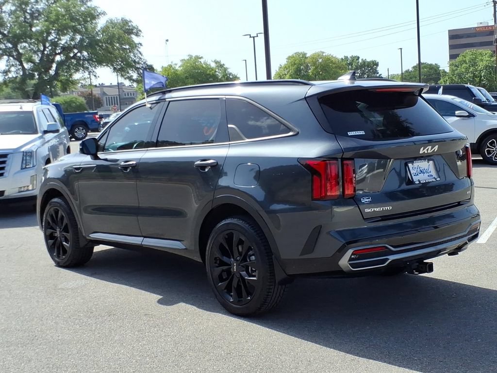 Used 2023 Kia Sorento SX AWD/4WD image 10