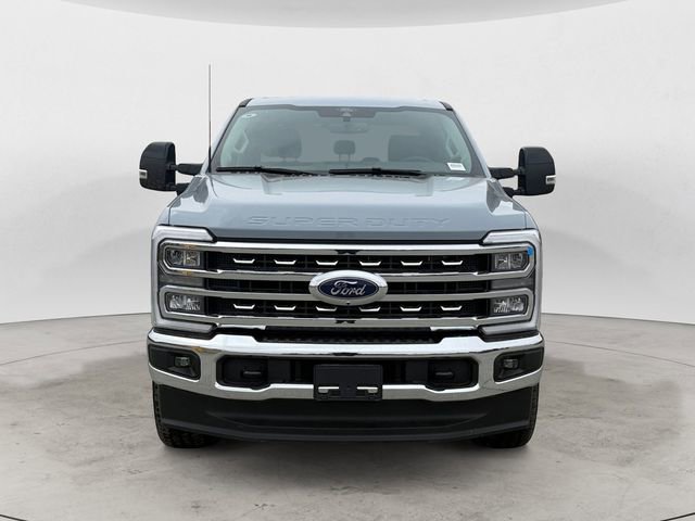 Certified 2025 Ford F350 Lariat w/ FX4 Off-Road Package AWD/4WD image 8