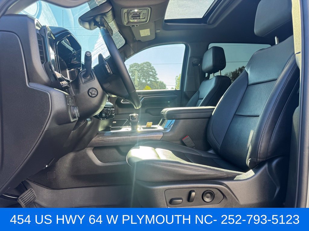 Used 2024 Chevrolet Silverado 1500 LTZ w/ LTZ Premium Package AWD/4WD image 9