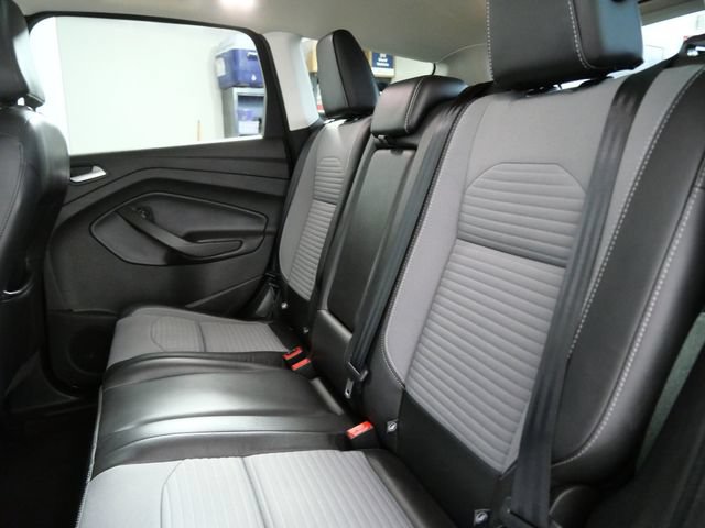 Certified 2019 Ford Escape Titanium AWD/4WD image 15