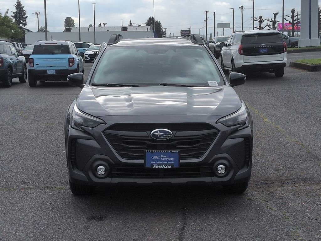 Used 2025 Subaru Outback Onyx Edition AWD/4WD image 8