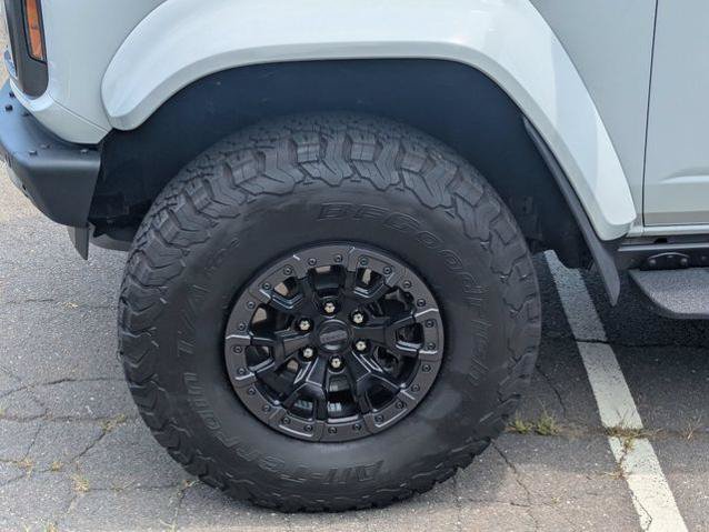 Certified 2025 Ford Bronco Raptor w/ Interior Carbon Fiber Pack AWD/4WD image 10