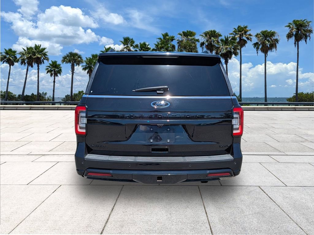 Certified 2023 Ford Expedition Max Limited RWD image 5