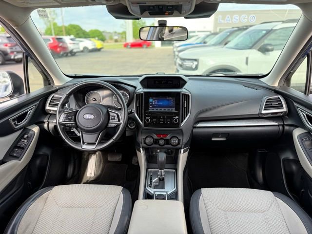 Used 2022 Subaru Forester Premium AWD/4WD image 19