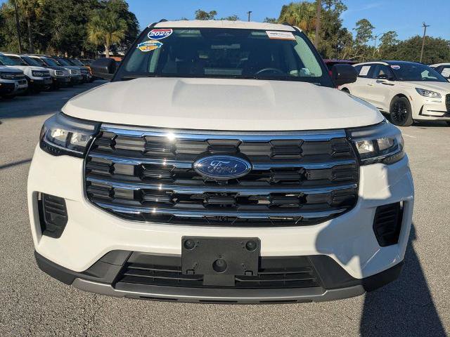Certified 2025 Ford Explorer Active RWD image 9