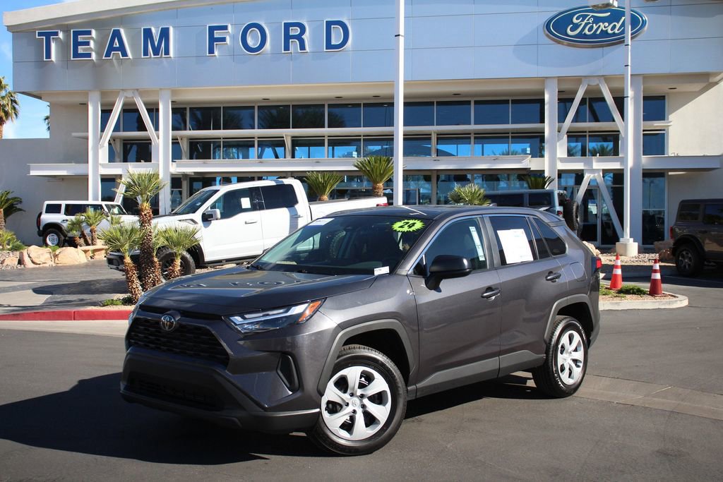 Used 2024 Toyota RAV4 LE image 2