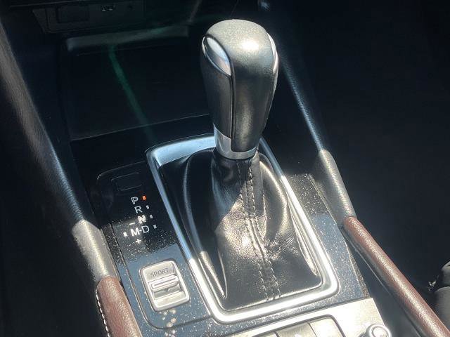 Used 2018 MAZDA MAZDA3 Touring image 14