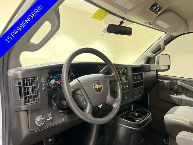 Used 2023 Chevrolet Express 3500 LS image 9