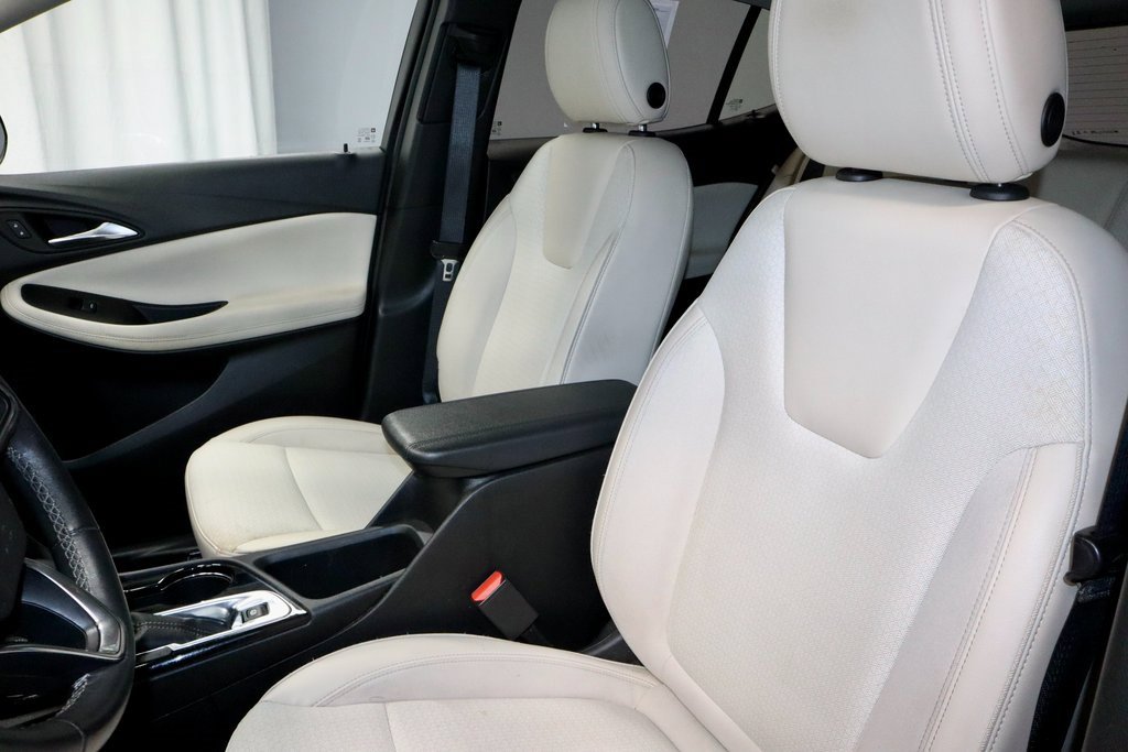 Used 2023 Buick Encore GX Preferred w/ Cold Weather Comfort Package image 26