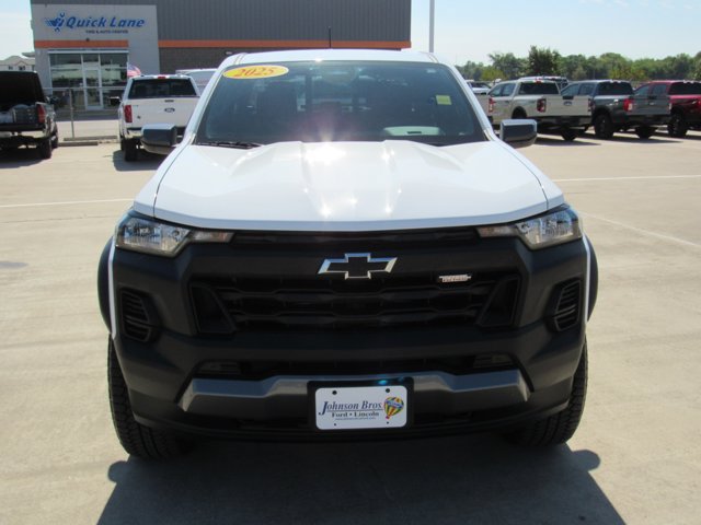 Used 2025 Chevrolet Colorado Trail Boss AWD/4WD image 12