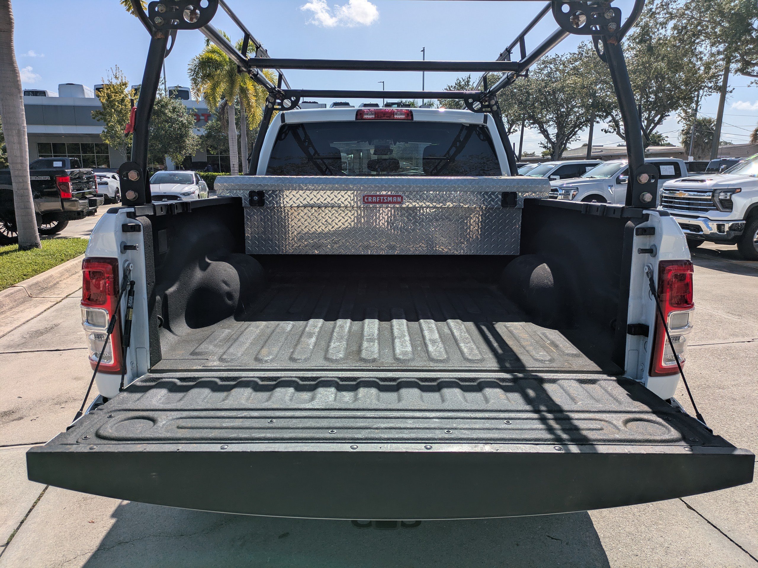 Used 2022 RAM 2500 Big Horn w/ Level A Equipment Group AWD/4WD image 13