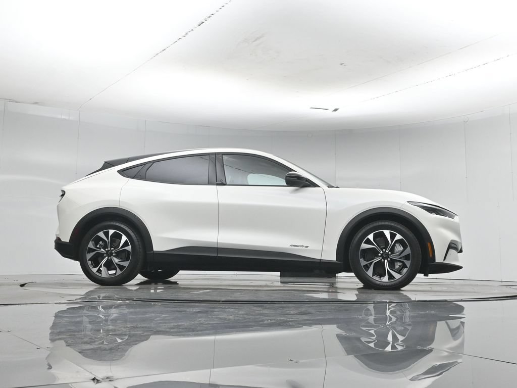Certified 2025 Ford Mustang Mach-E Select RWD image 46