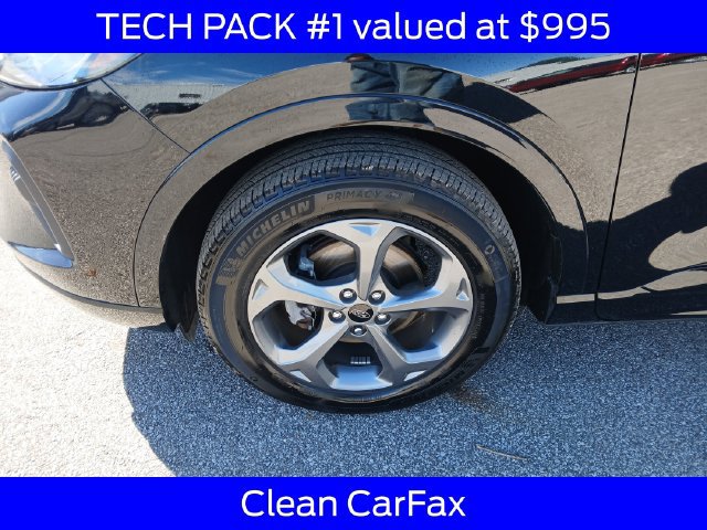 Certified 2024 Ford Escape ST-Line w/ Tech Pack #1 AWD/4WD image 4
