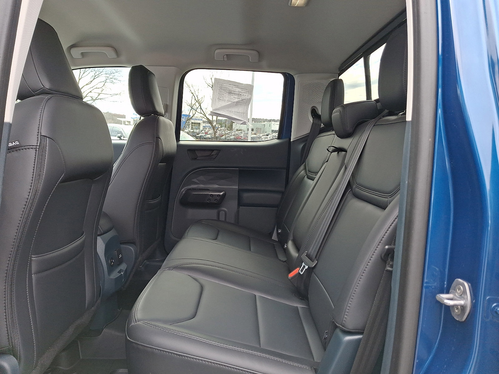 Certified 2024 Ford Maverick Lariat w/ Black Appearance Package FWD image 10
