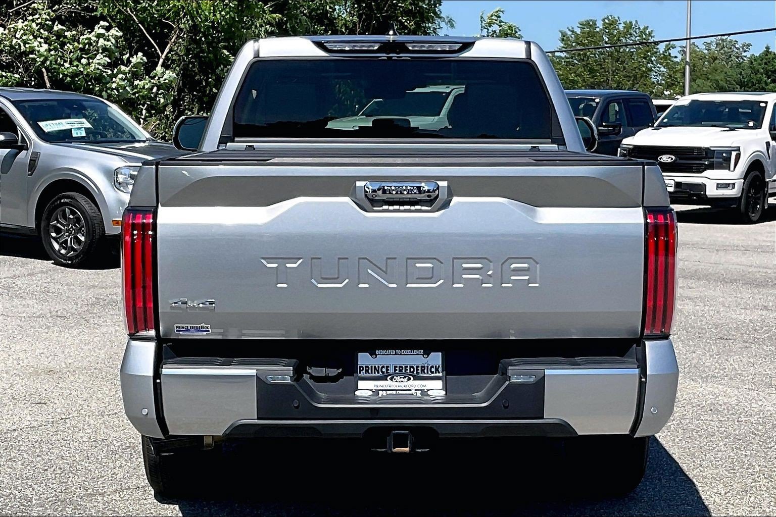 Used 2024 Toyota Tundra Limited AWD/4WD image 4
