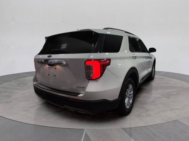Certified 2023 Ford Explorer XLT w/ Equipment Group 202A AWD/4WD image 6
