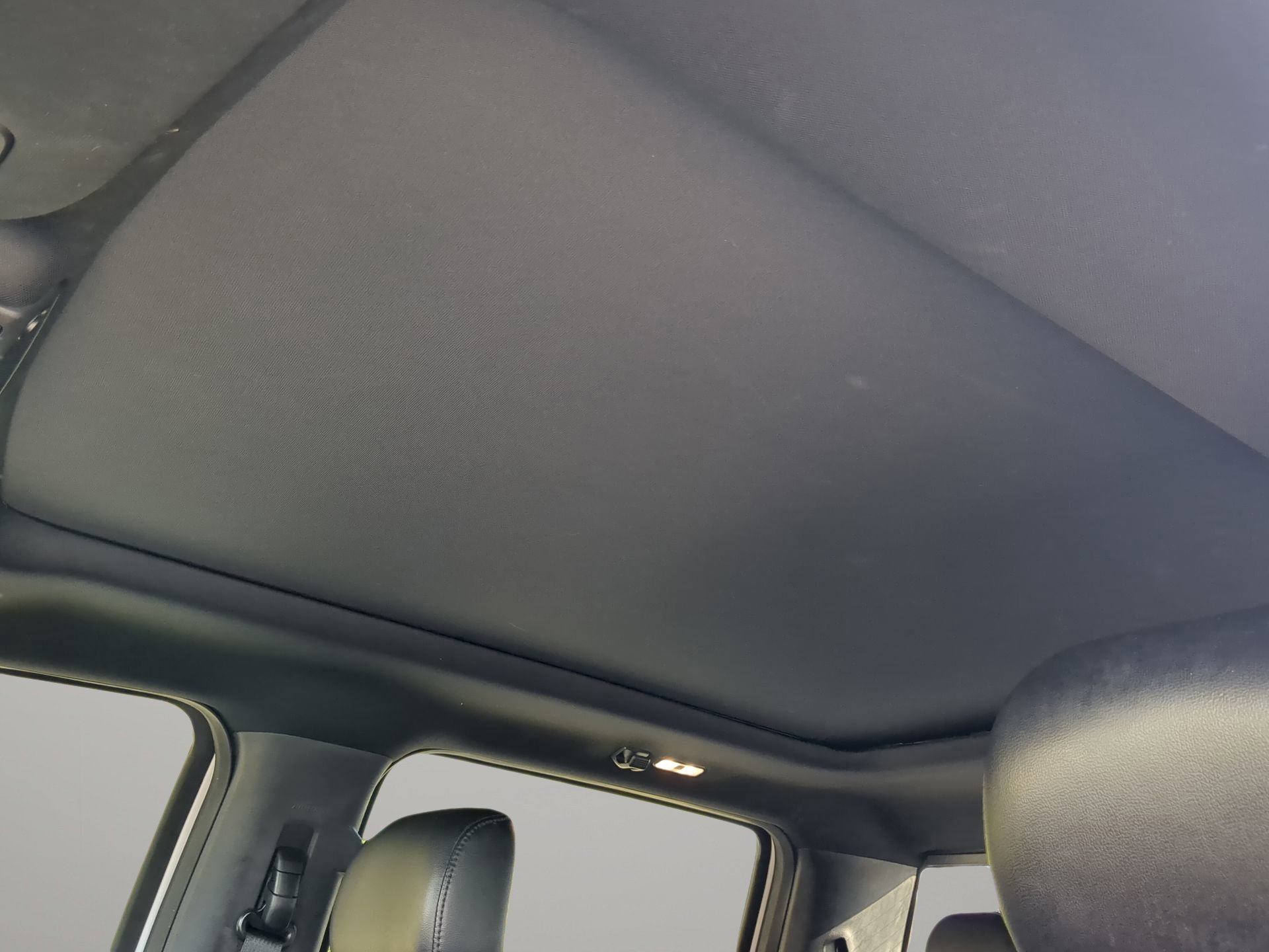 Certified 2019 Ford F150 Raptor w/ Equipment Group 802A Luxury image 50