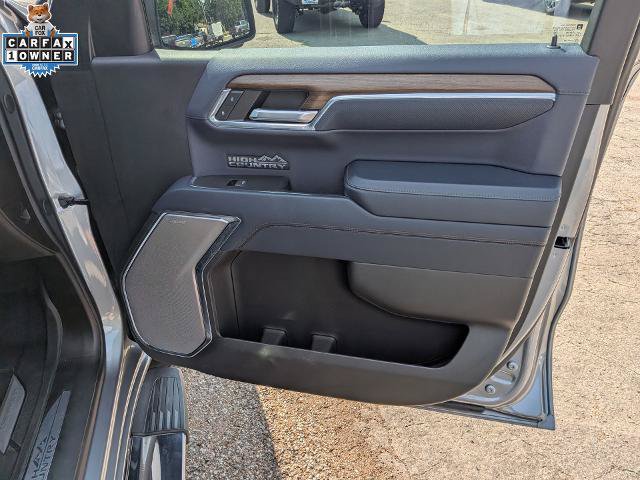 Used 2024 Chevrolet Silverado 1500 High Country w/ High Country Premium Package AWD/4WD image 25