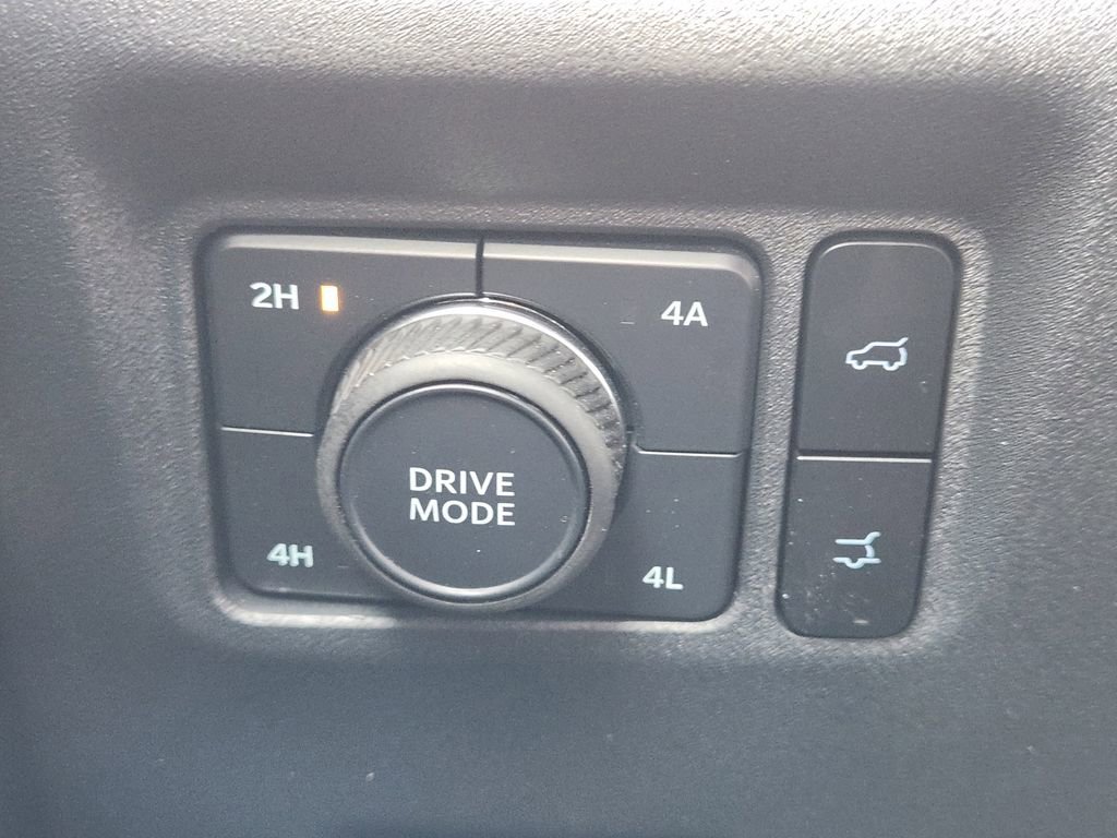 Certified 2025 Ford Expedition Active AWD/4WD image 21