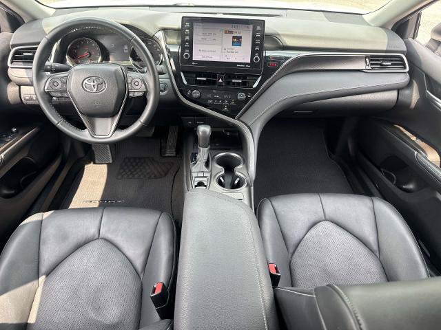 Used 2022 Toyota Camry XSE FWD image 15
