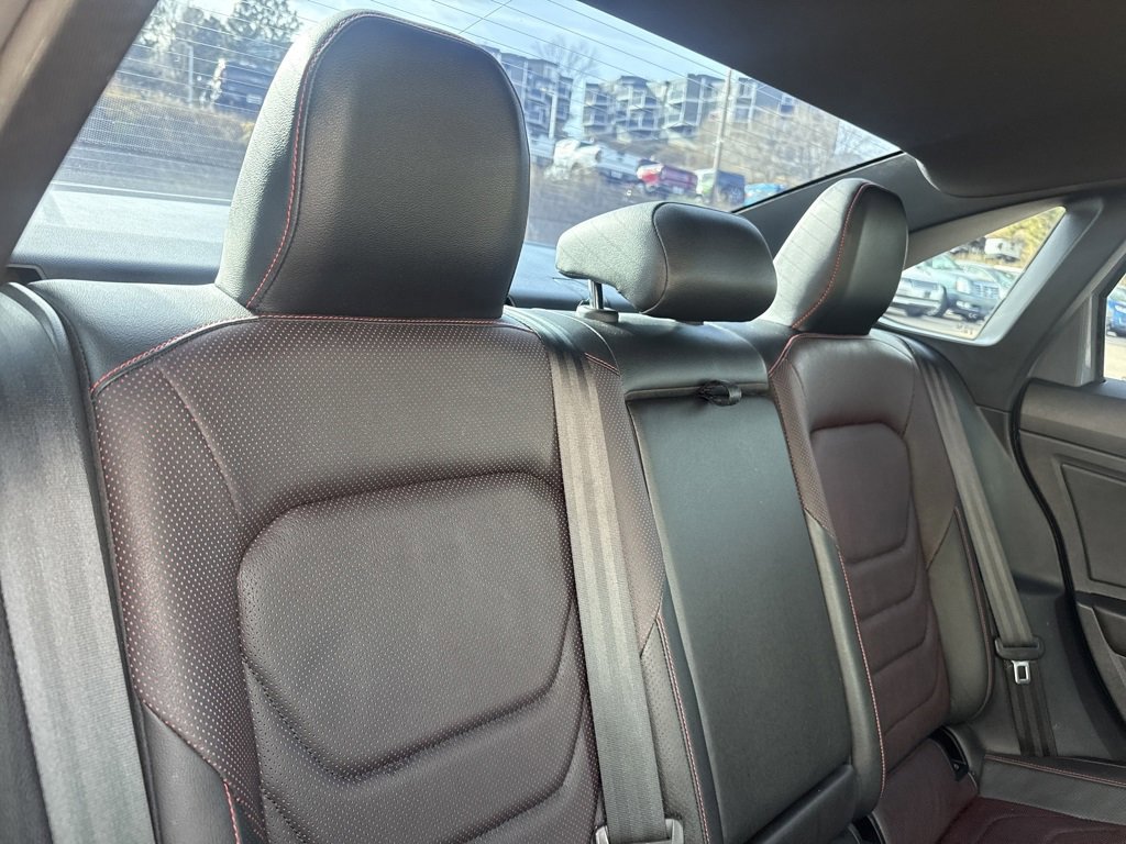 Used 2023 Volkswagen Jetta GLI Autobahn image 24