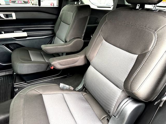 Certified 2024 Ford Explorer XLT image 24